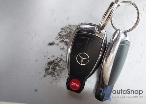 2008 Mercedes-Benz C 300 Luxury/Sport from USA, damaged, VIN WDDGF54XX8F052817